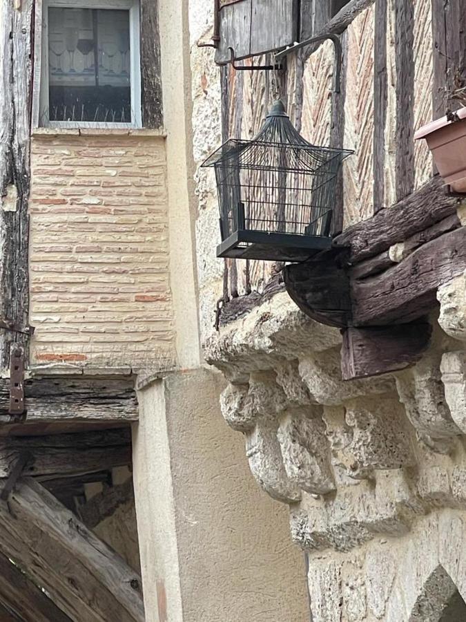 לינה וארוחת בוקר Issigeac La Casa Nomade מראה חיצוני תמונה